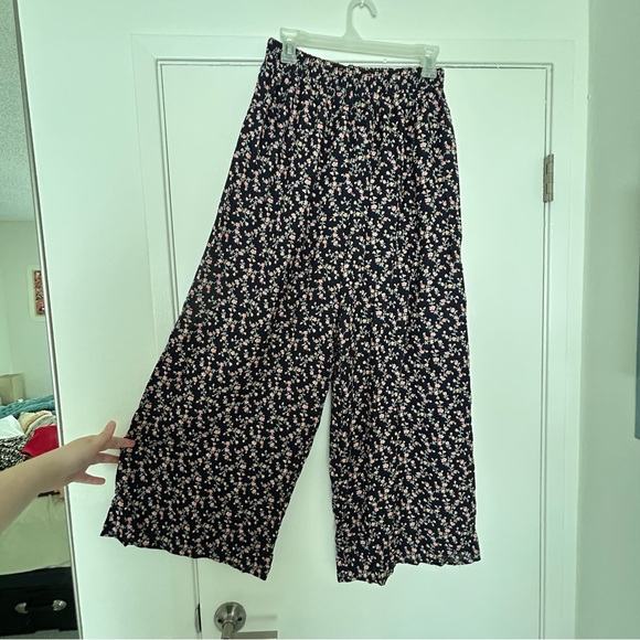 Vintage Floral Summer Pants - Whimsigoth 90s cottagecore indie aesthetic - Picture 7 of 10